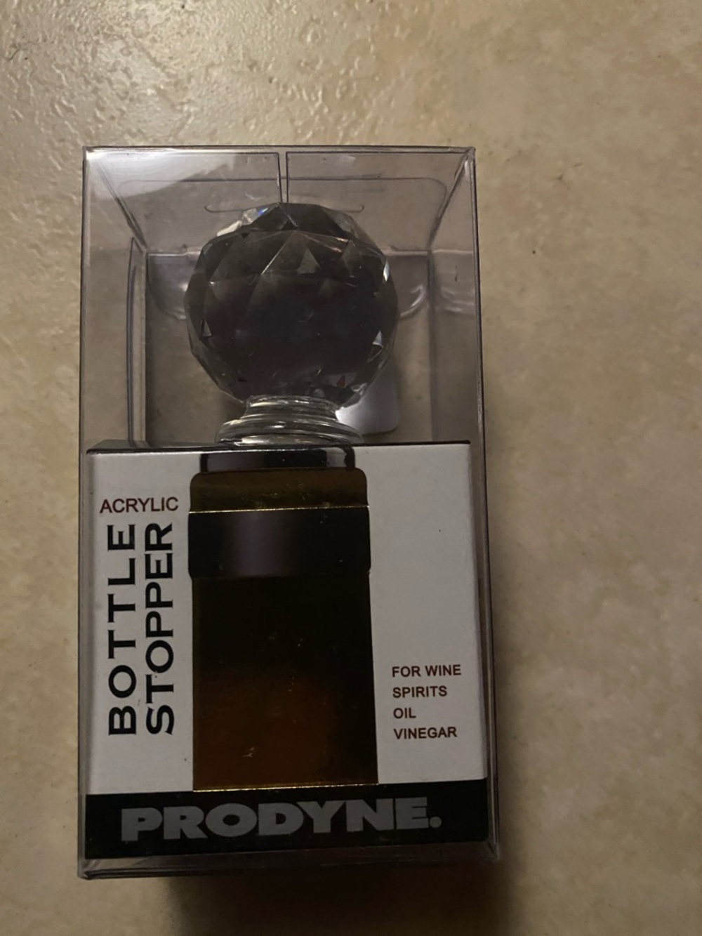 PRODYNE Clear Acrylic Bottle Stopper - Crystal Design